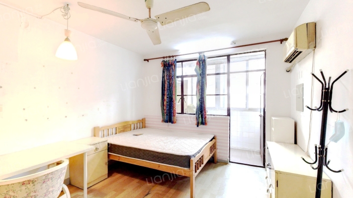 梅陇六村二手房实景图