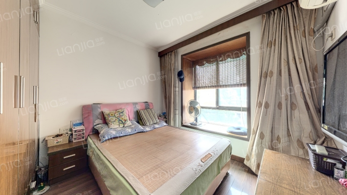 建国公寓二手房实景图