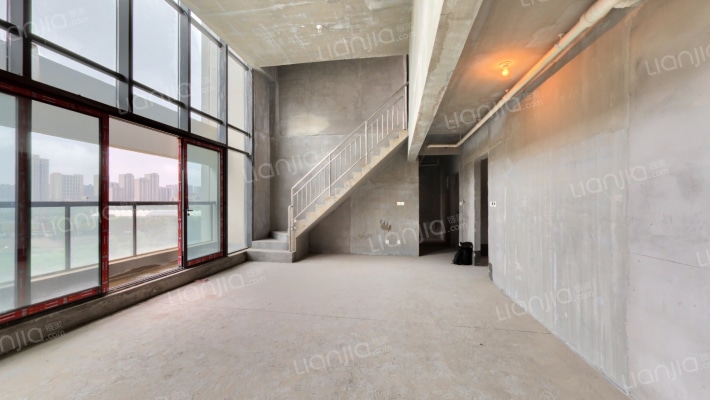 水岸云萃二期二手房实景图