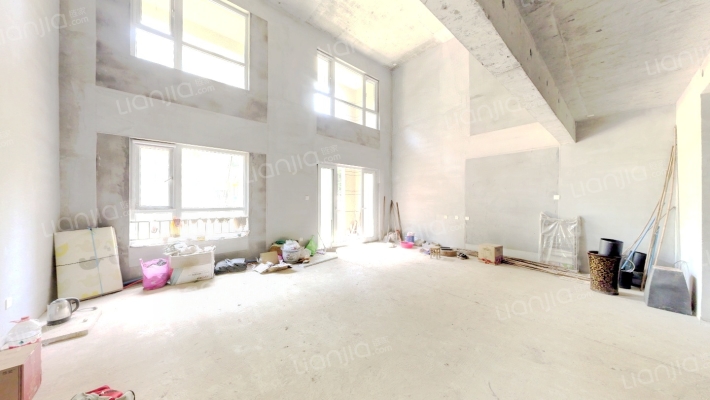 中海城屿墅二手房实景图