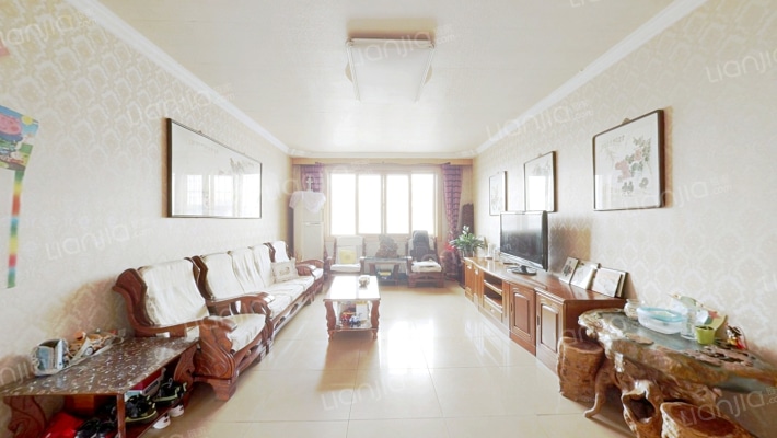 新兴小区二手房实景图