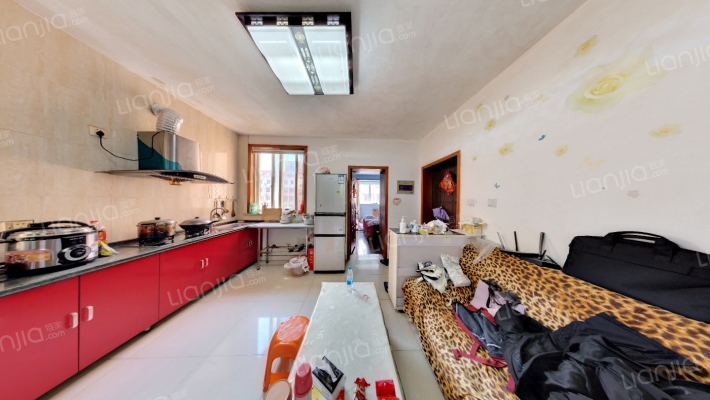 泾园新村二手房实景图