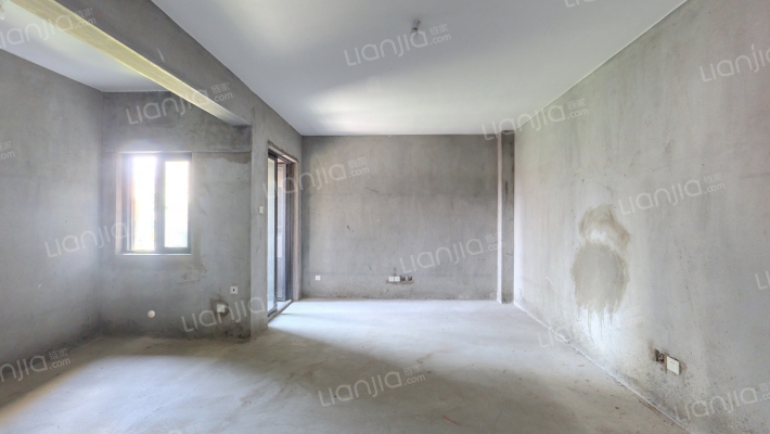 霞镜新城三区二手房实景图