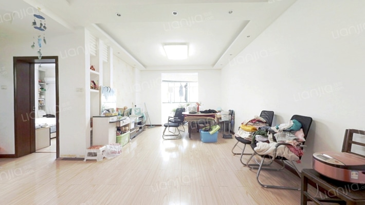 东城逸景二手房实景图