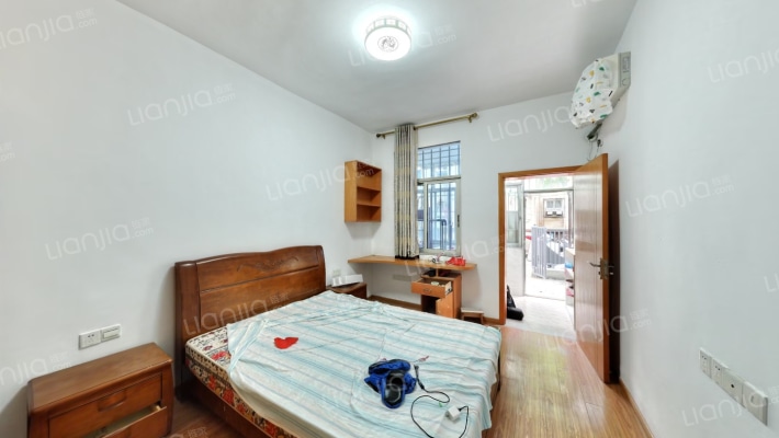 象湖建材小区二手房实景图