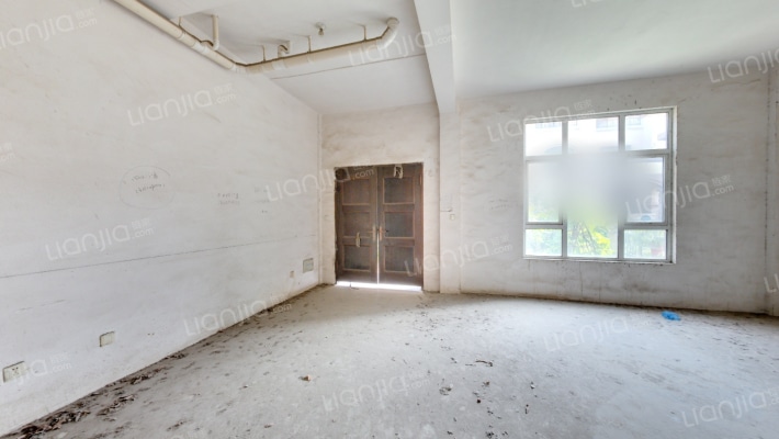 滨江龙湖湾二手房实景图