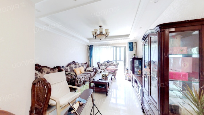 宝丽金庭二手房实景图