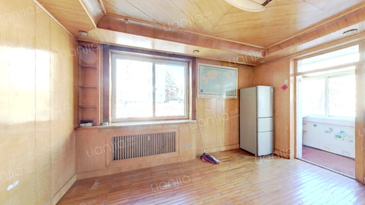 高原街二手房实景图