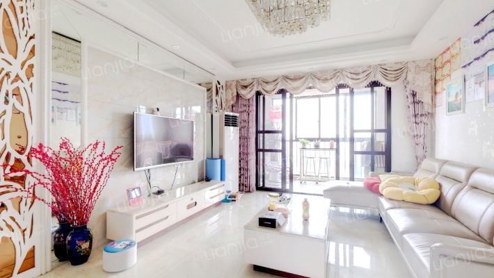 湖滨花园2期二手房实景图