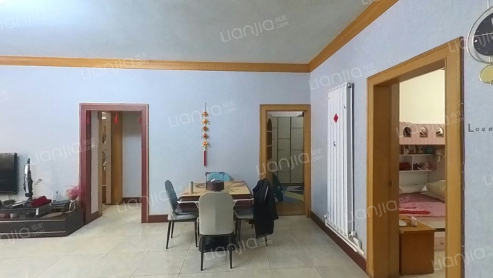 劳动路100号二手房实景图