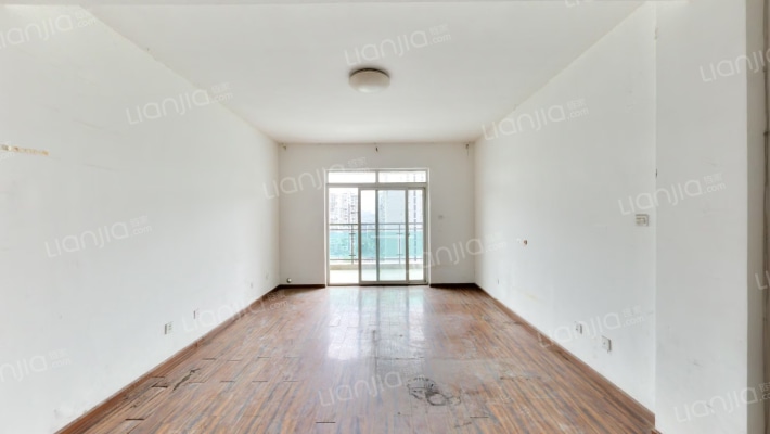 兴元华盛三期二手房实景图