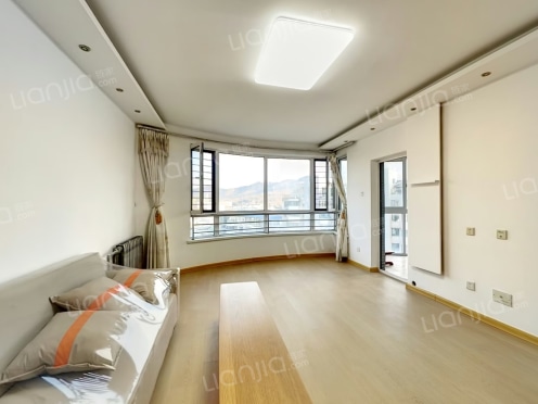 整租·湖光山色 3室2厅 南/北