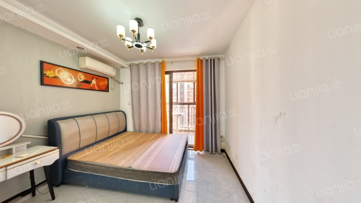 绿地·四季印象二手房实景图