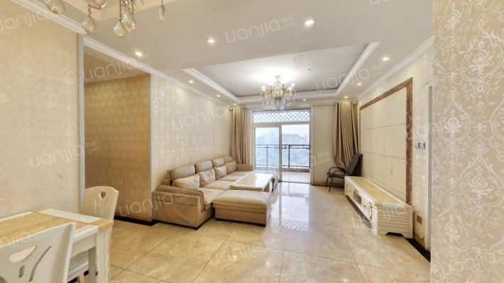 比华利国际城二期二手房实景图