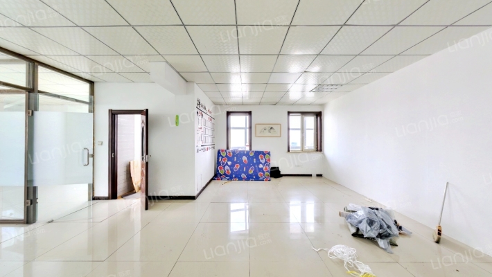 北辰国际二手房实景图