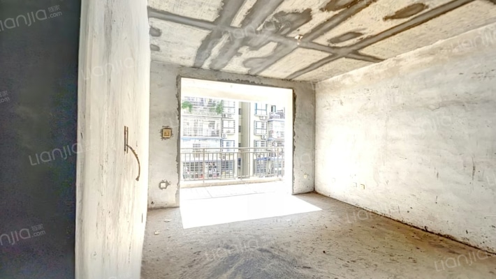 诚达中港花园二手房实景图