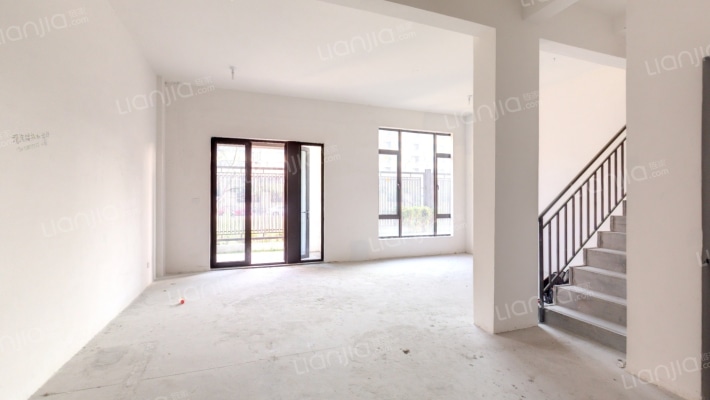 春和闻莺院二手房实景图