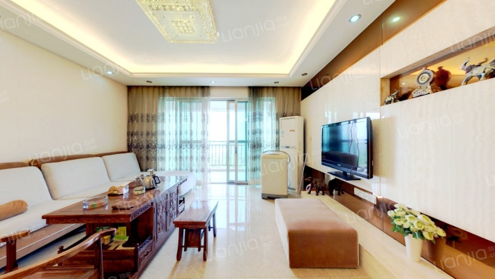 临湖雅居二手房实景图