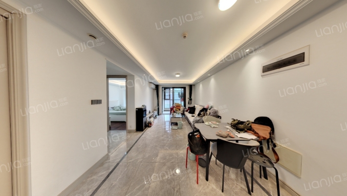 万科城湖心岛二手房实景图