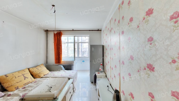 兰州副食品厂家属楼二手房实景图