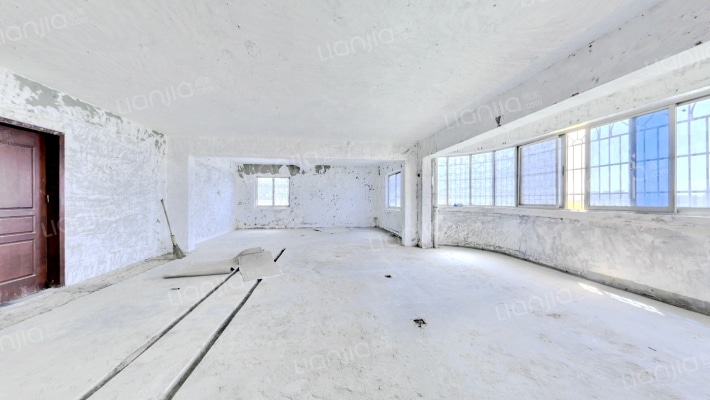 中特大厦A座二手房实景图