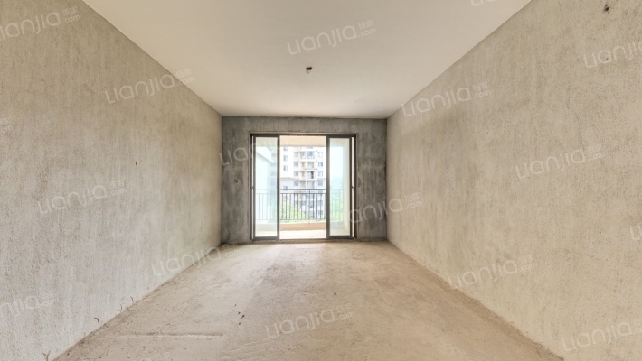 新建城B4二手房实景图