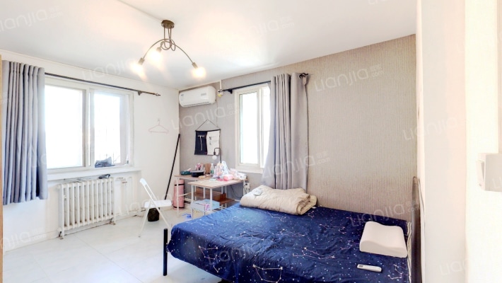 贺福里二手房实景图