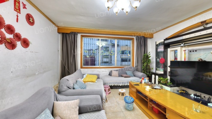 广场街79号二手房实景图