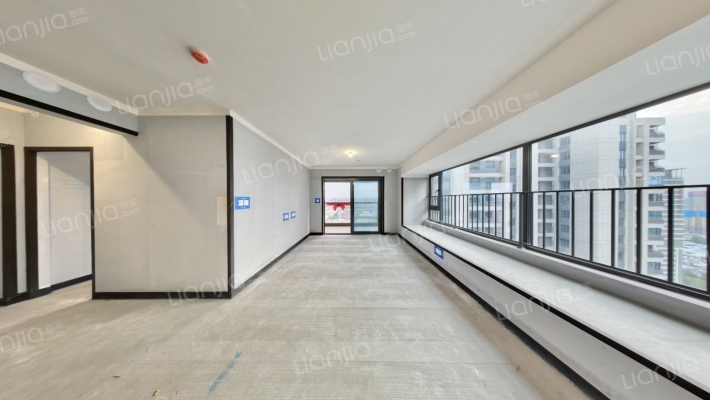 招商时代天宸二手房实景图