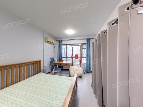 整租·长盛岚庭 1室1厅 东南/南/西南