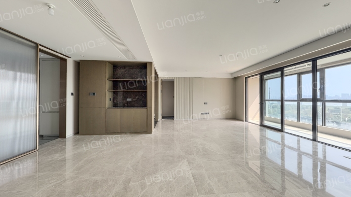 仁恒滨江园二手房实景图