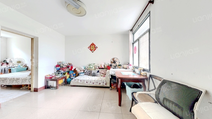 东风小区二手房实景图