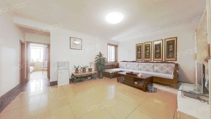 七里山西路开发公司宿舍二手房实景图