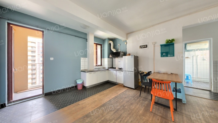 欧风丽苑二手房实景图