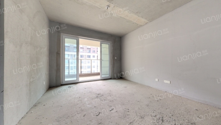 保利国际城中央花园B区二手房实景图