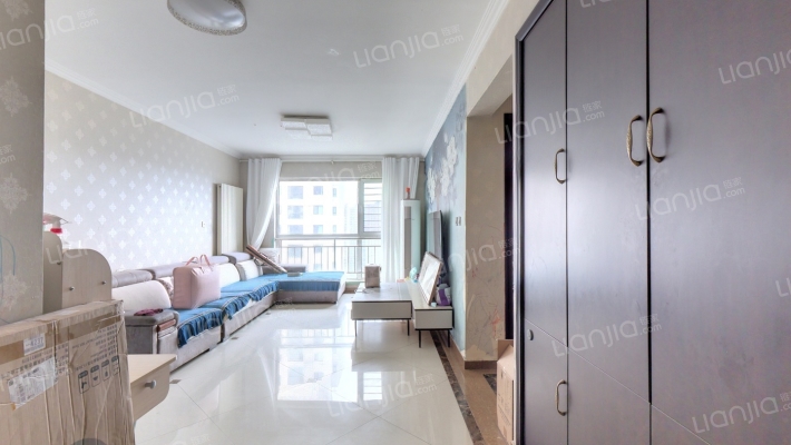 富力现代广场二手房实景图