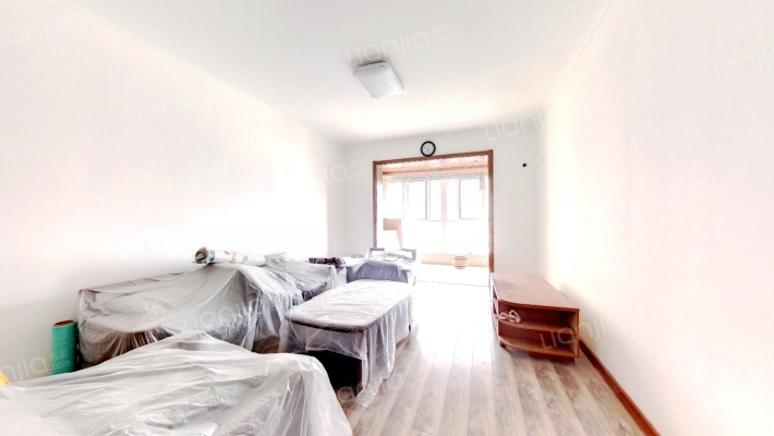 春晓华苑二手房实景图