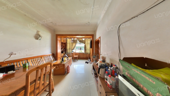 啤酒厂家属区二手房实景图