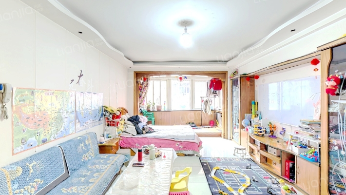 百合园二手房实景图