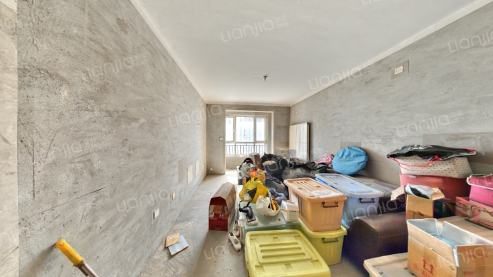 亚泰澜公馆二手房实景图