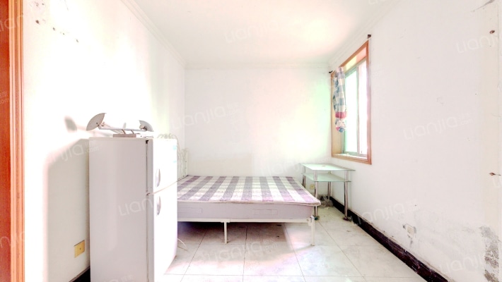 西岭路1号二手房实景图