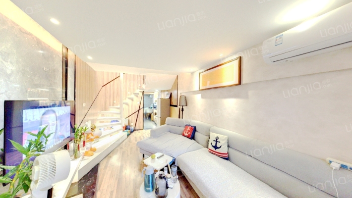 新景天湖广场二手房实景图