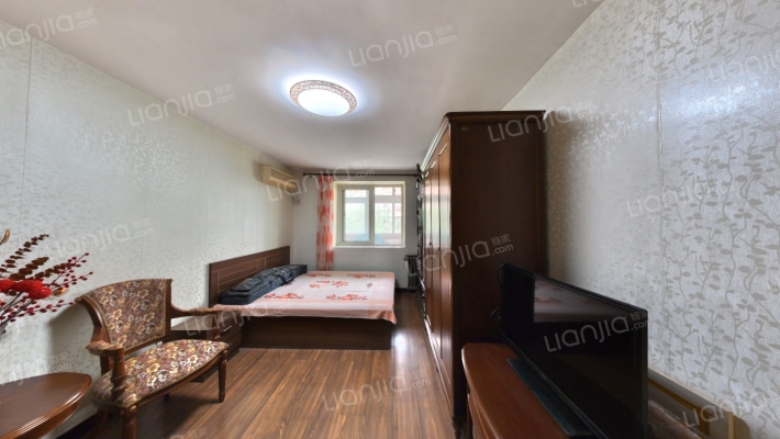 宫民里二手房实景图