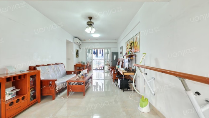 仲恺高新区优盘公寓二手房实景图