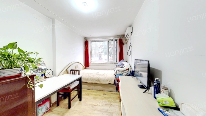 骊山里二手房实景图