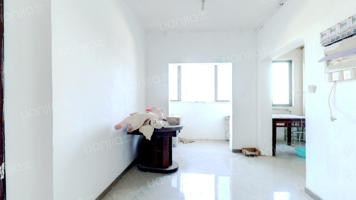 恒通佳苑二手房实景图