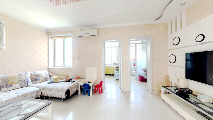 鑫益家园二手房实景图