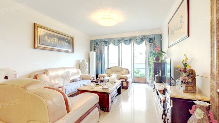 白云骏景二手房实景图