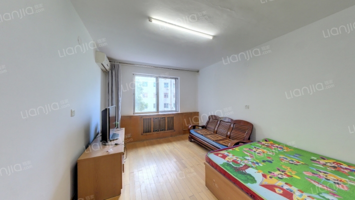 揽军路二手房实景图