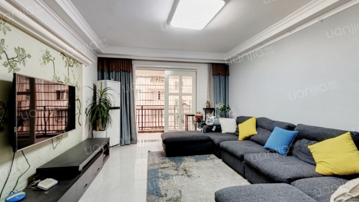 化建新村二手房实景图